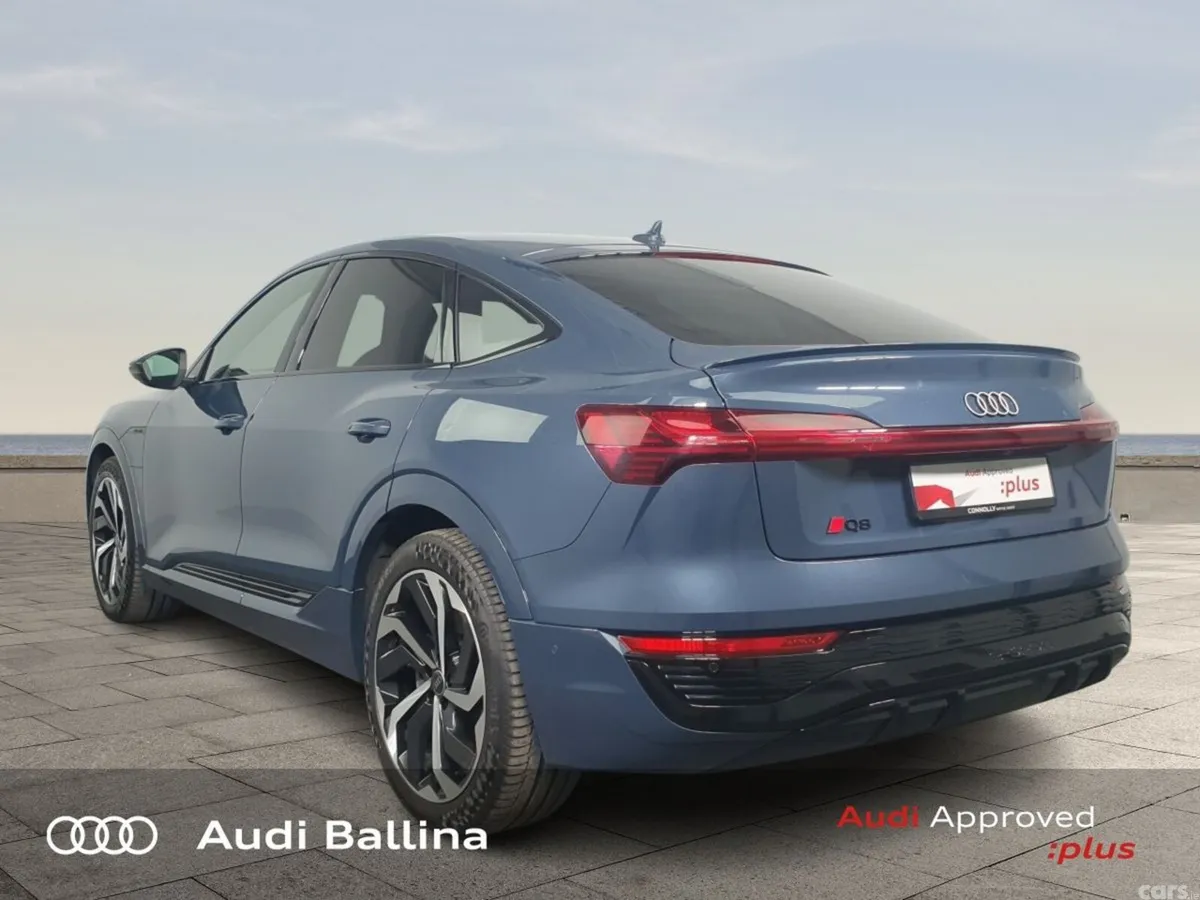 Audi Q8 Hatchback, Electric, 2024, Blue