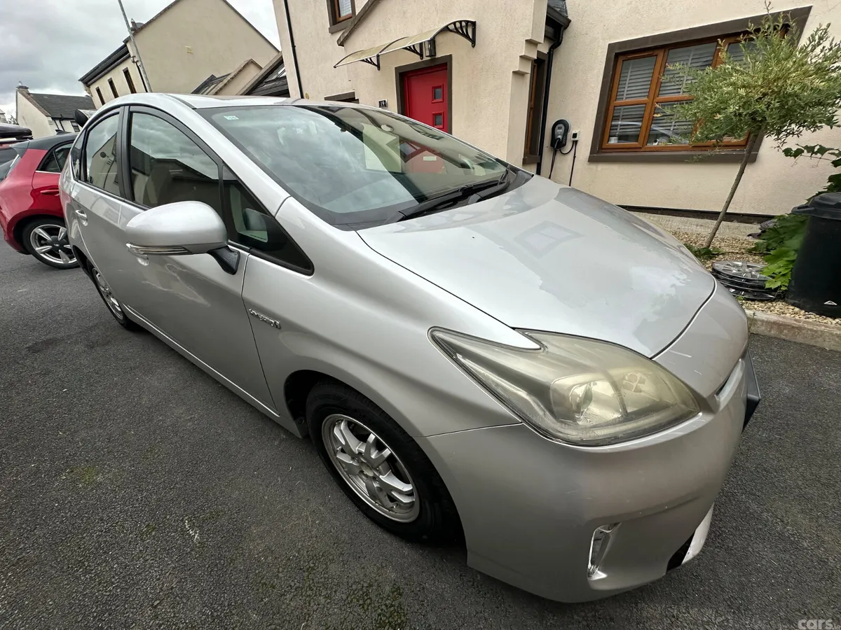 Toyota Prius Hatchback, Petrol Hybrid, 2012, Silver