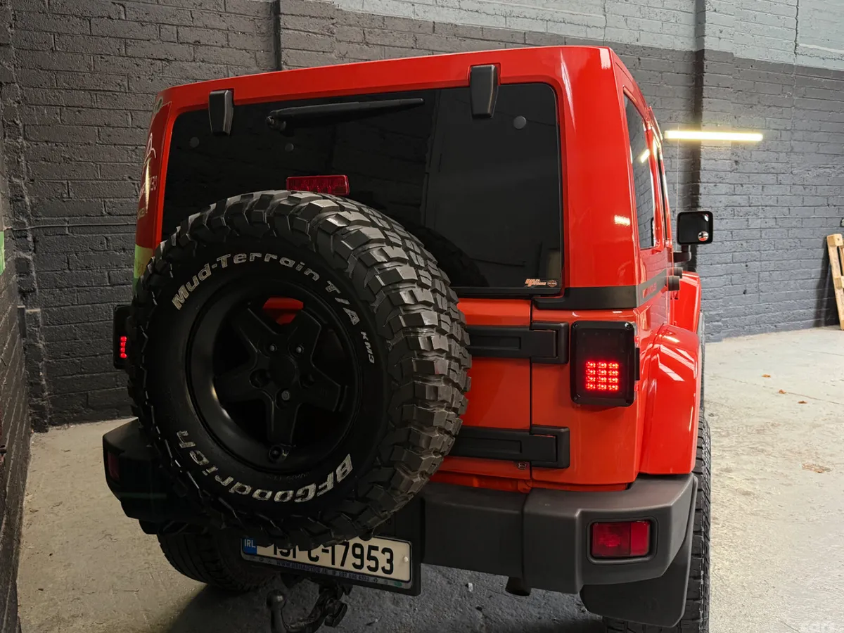 Jeep Wrangler SUV, Diesel, 2015, Orange