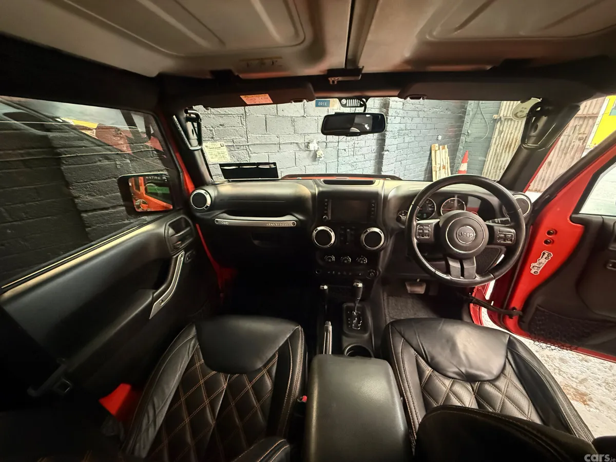 Jeep Wrangler SUV, Diesel, 2015, Orange
