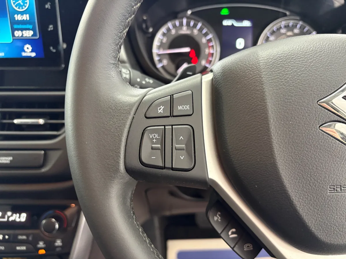 Suzuki S-CROSS SUV, Petrol Hybrid, 2023, White