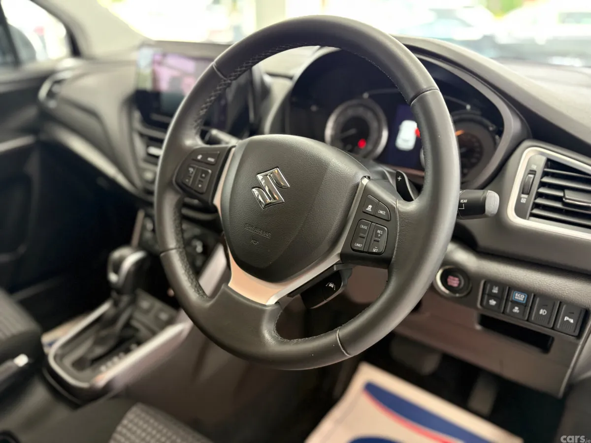 Suzuki S-CROSS SUV, Petrol Hybrid, 2023, White