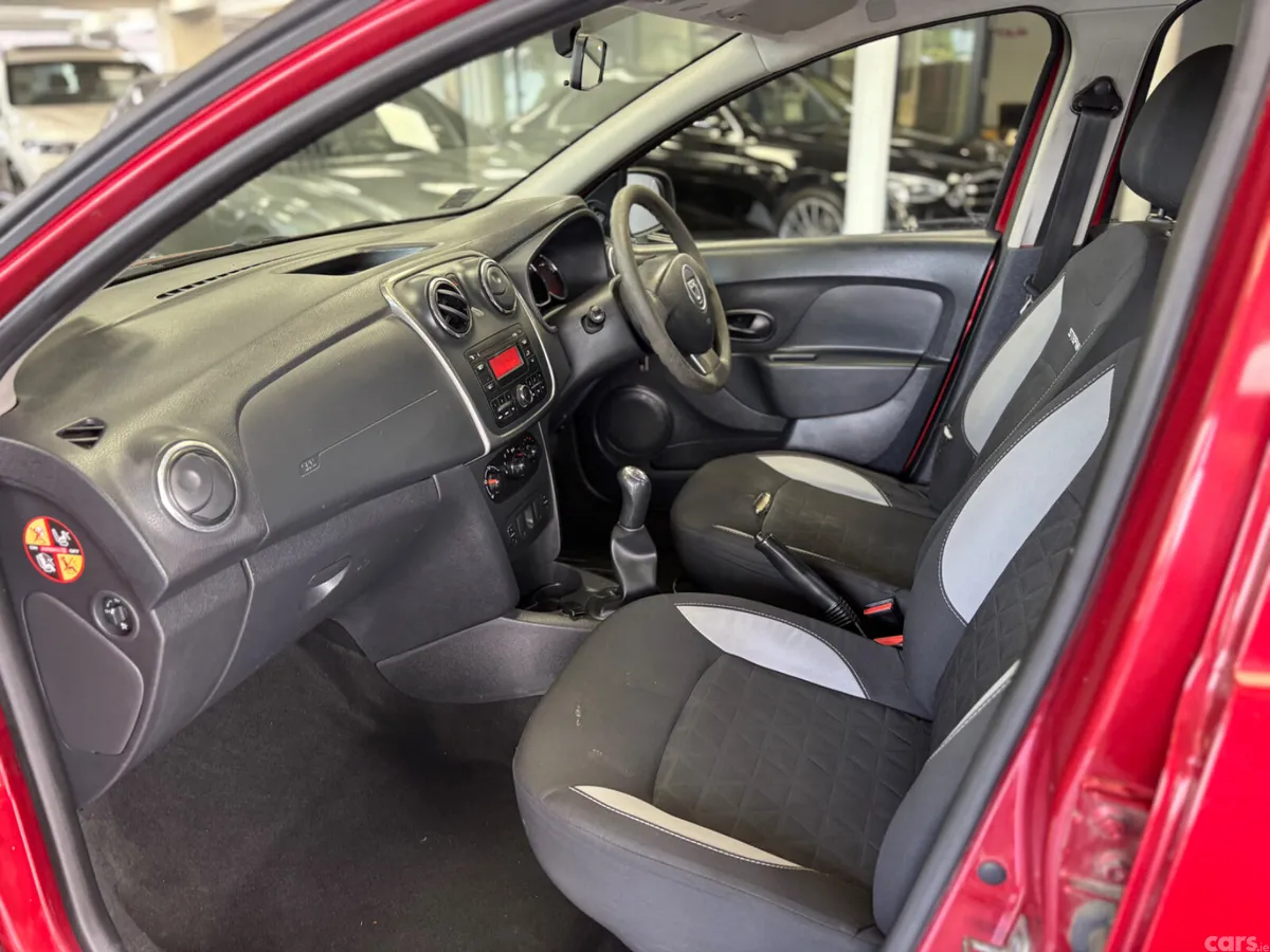 Dacia Sandero Stepway Hatchback, Diesel, 2017, Red