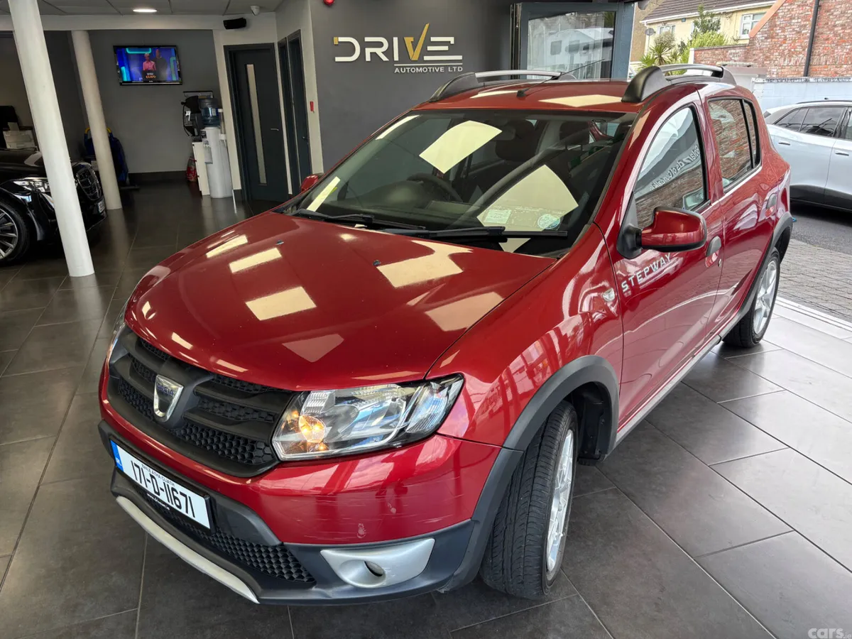 Dacia Sandero Stepway Hatchback, Diesel, 2017, Red