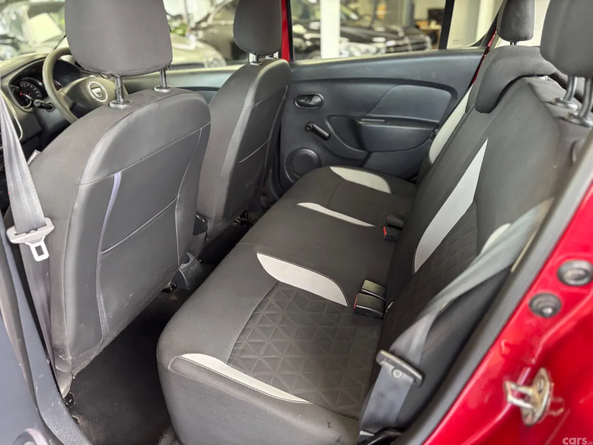 Dacia Sandero Stepway Hatchback, Diesel, 2017, Red