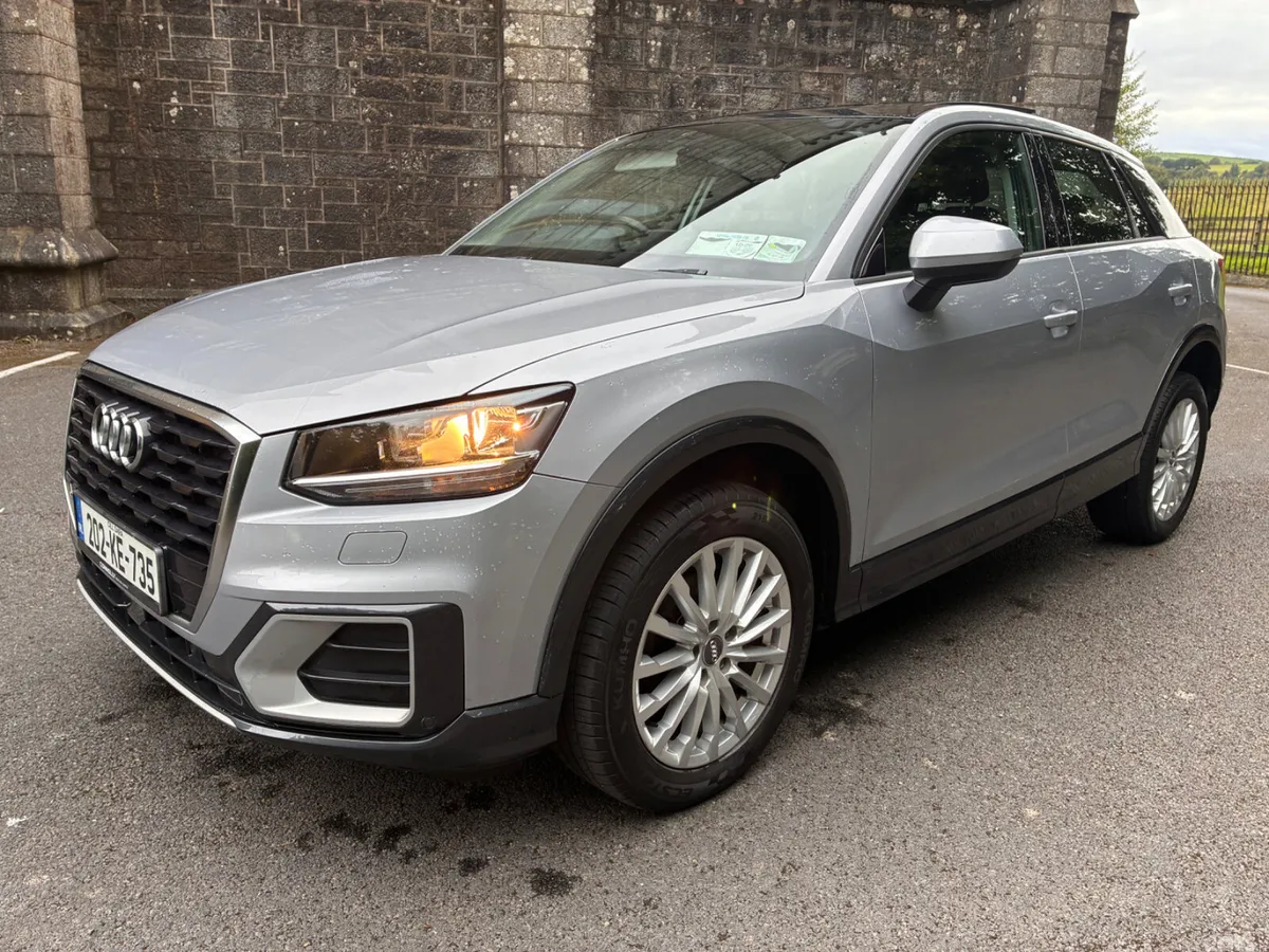 Audi Q2 SUV, Diesel, 2020, Grey