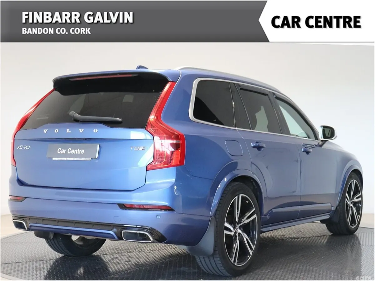 Volvo XC90 SUV, Petrol Plug-in Hybrid, 2019, Blue