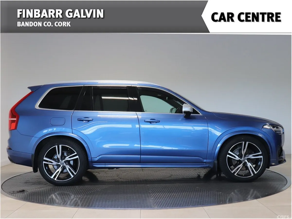 Volvo XC90 SUV, Petrol Plug-in Hybrid, 2019, Blue