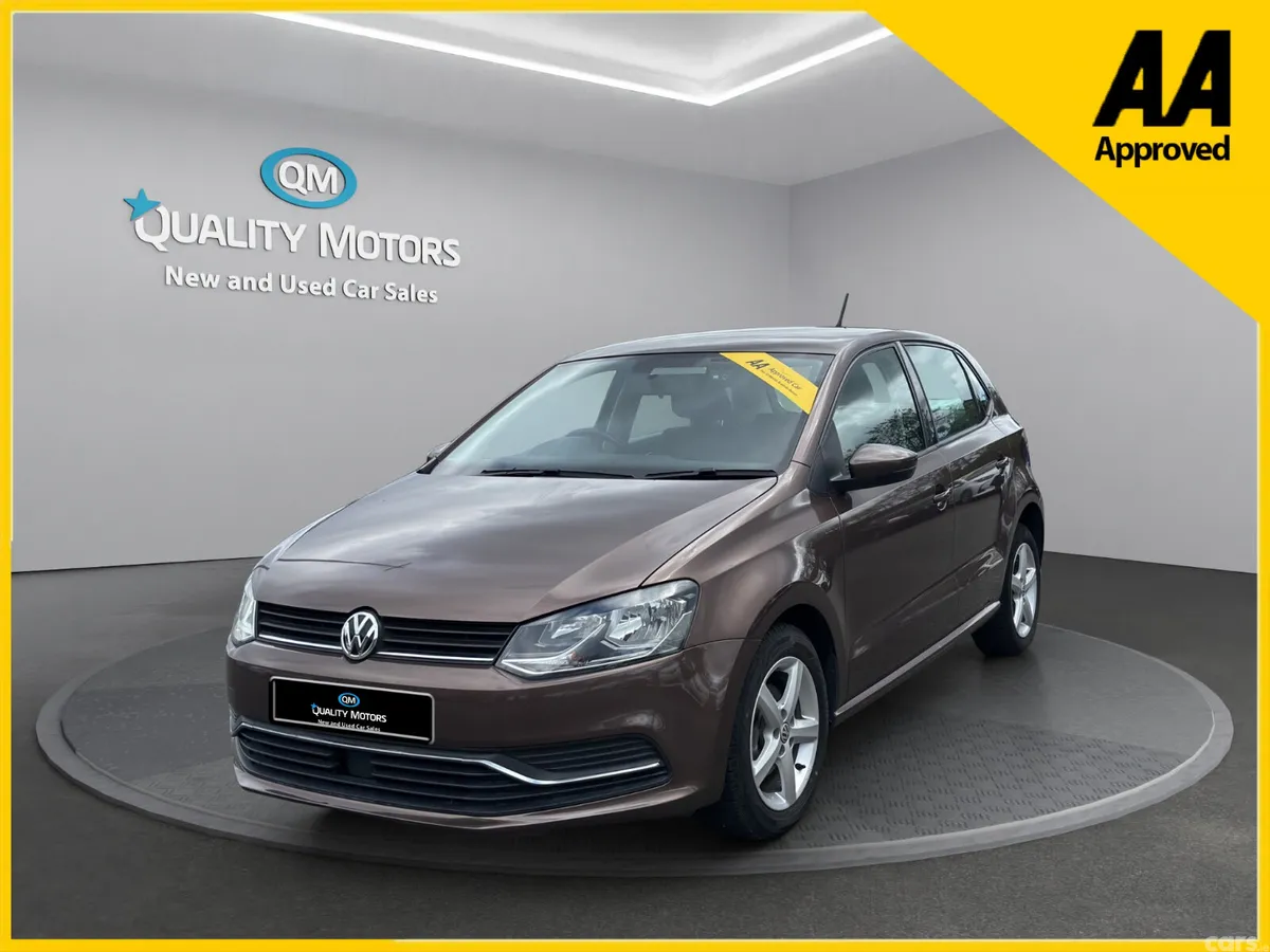 Volkswagen Polo Hatchback, Petrol, 2015, Brown