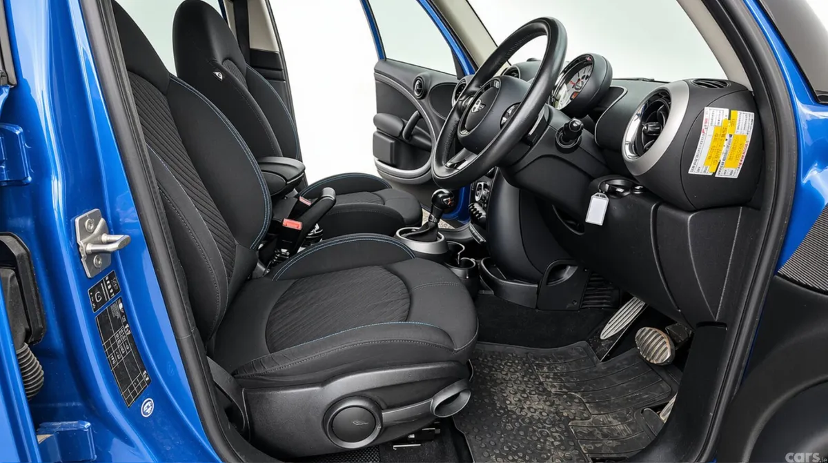 Mini Cooper Hatchback, Petrol, 2012, Blue