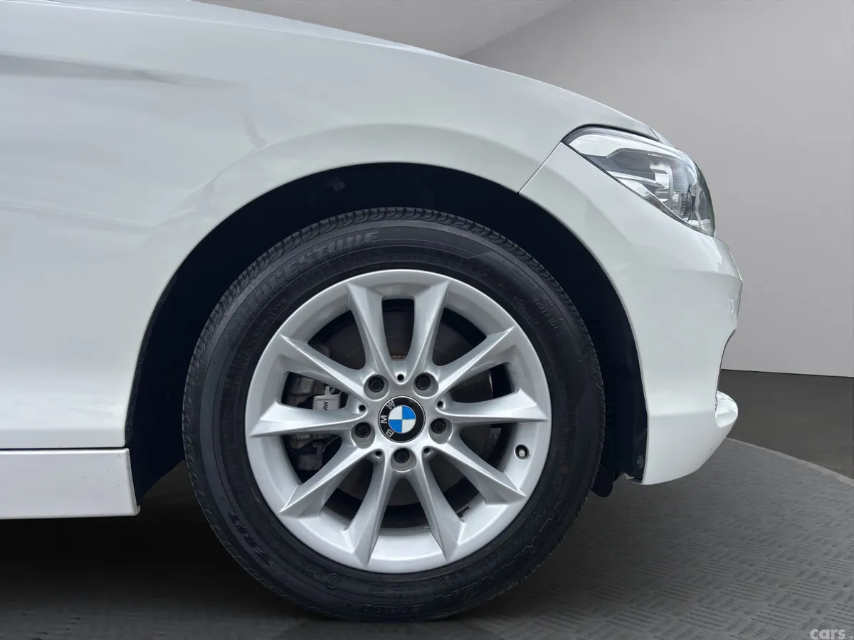 BMW 1-Series Hatchback, Petrol, 2016, White