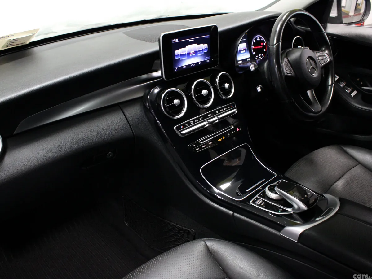 Mercedes-Benz C-Class Saloon, Diesel, 2016, Silver