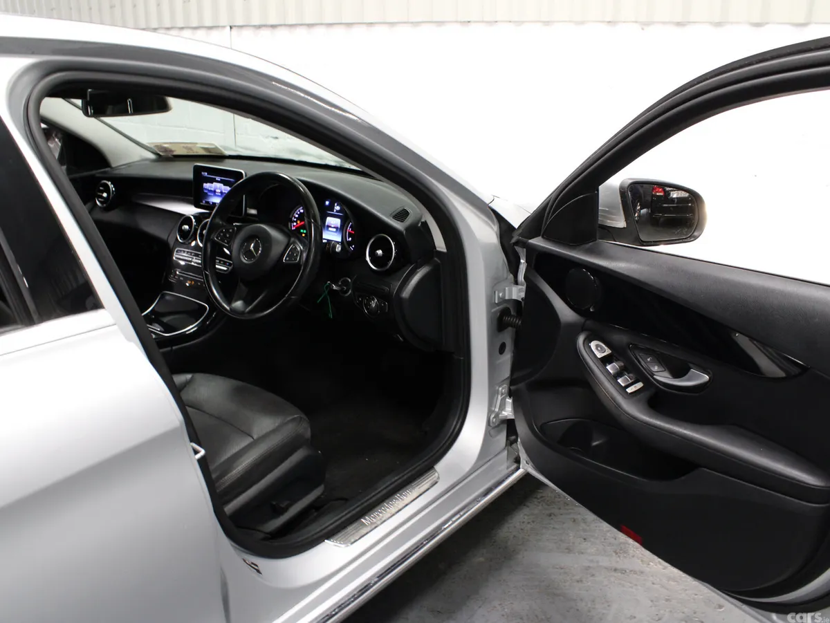 Mercedes-Benz C-Class Saloon, Diesel, 2016, Silver