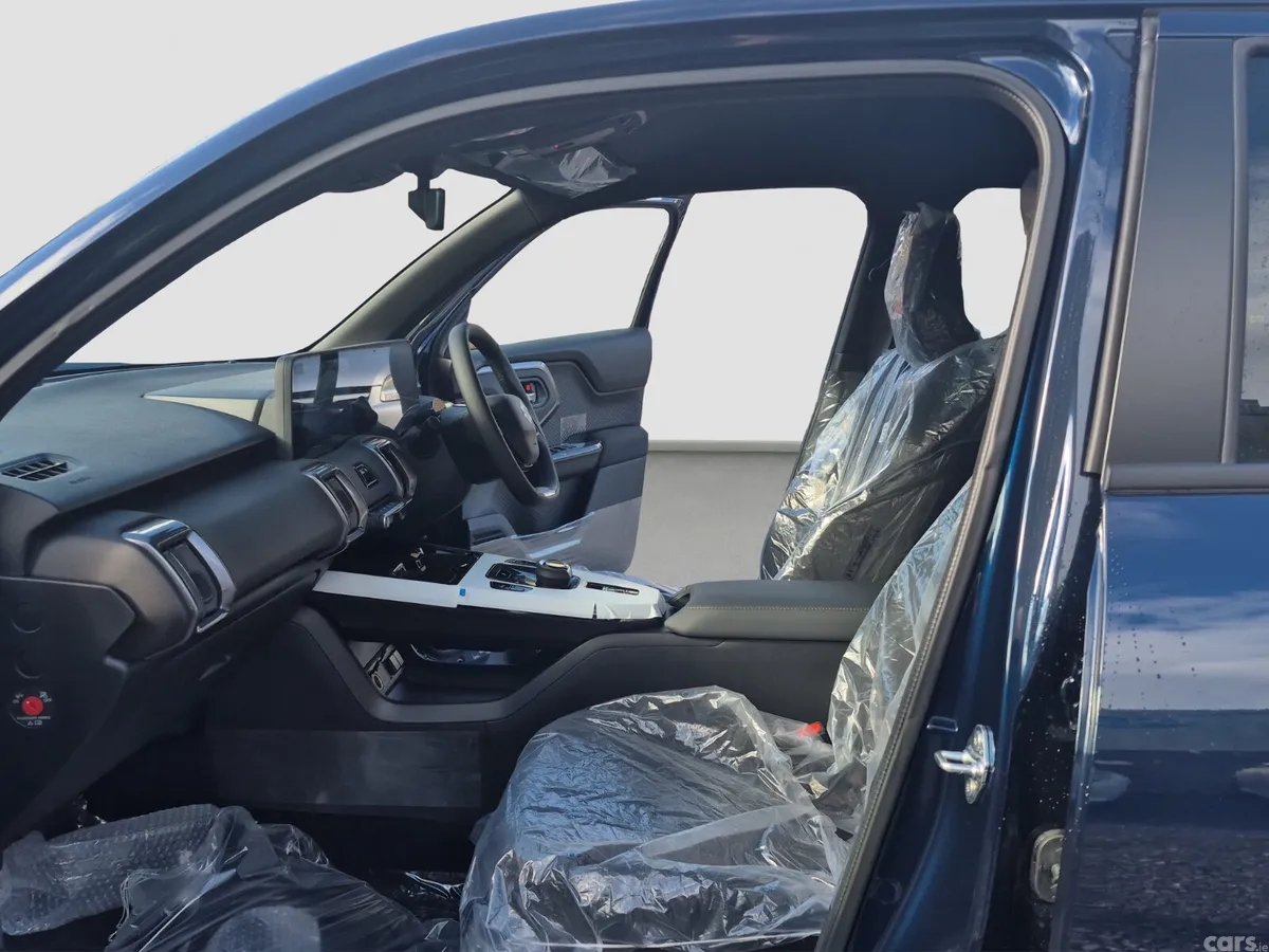 Suzuki e Vitara SUV, Electric, 2027, Blue
