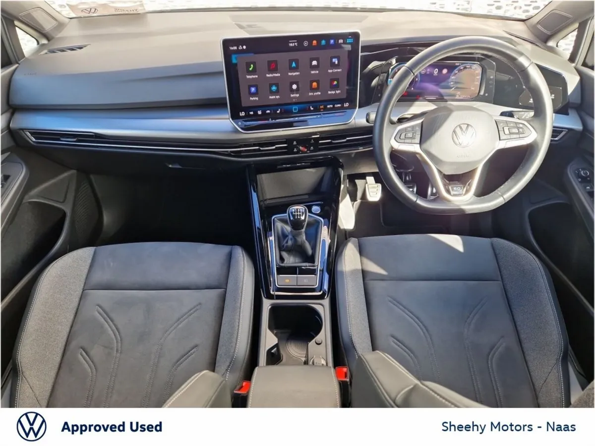 Volkswagen Golf Hatchback, Diesel, 2024, Black