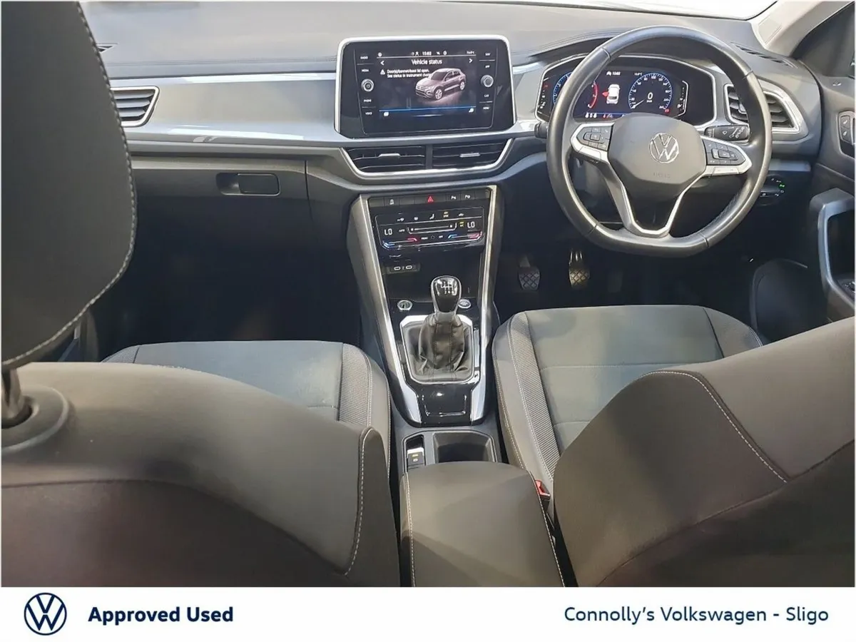 Volkswagen T-Roc SUV, Petrol, 2023, Blue
