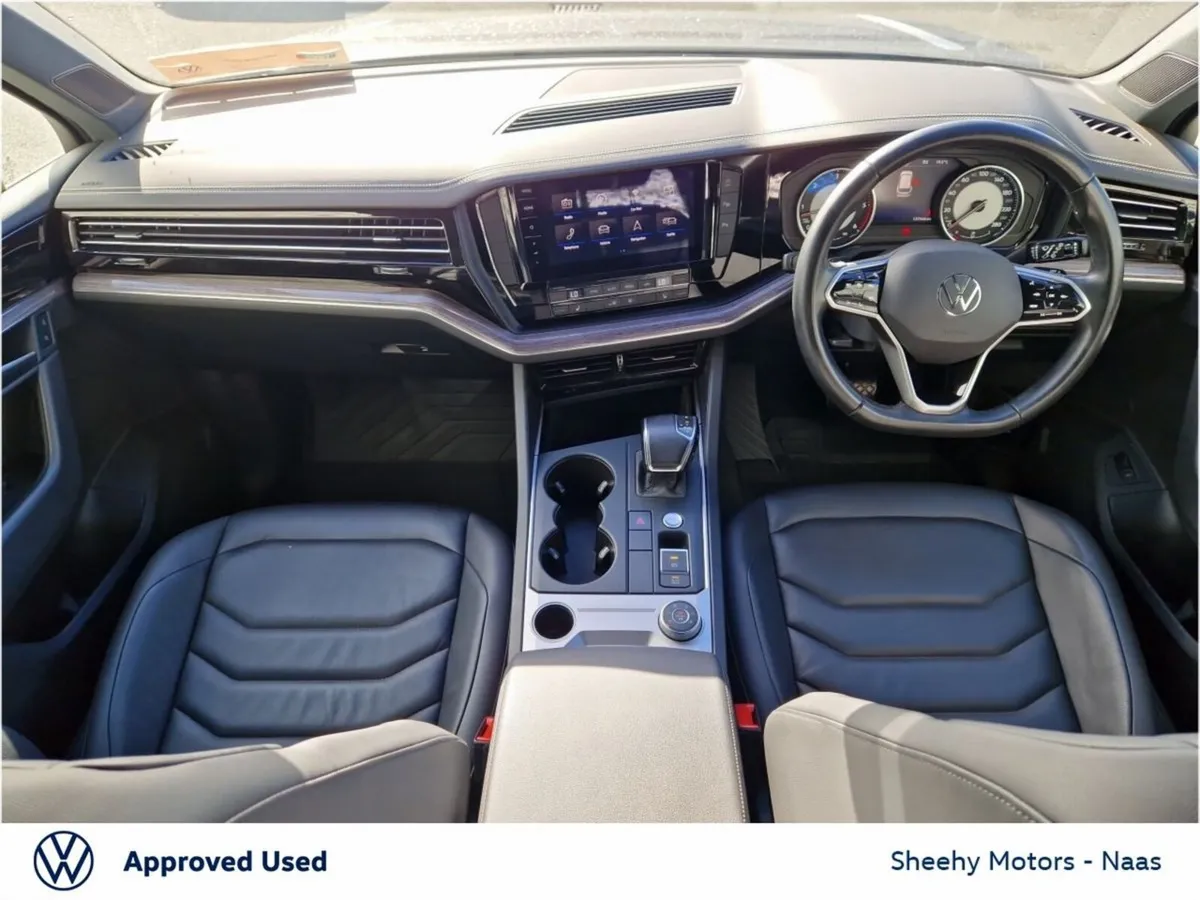 Volkswagen Touareg SUV, Diesel, 2023, Grey