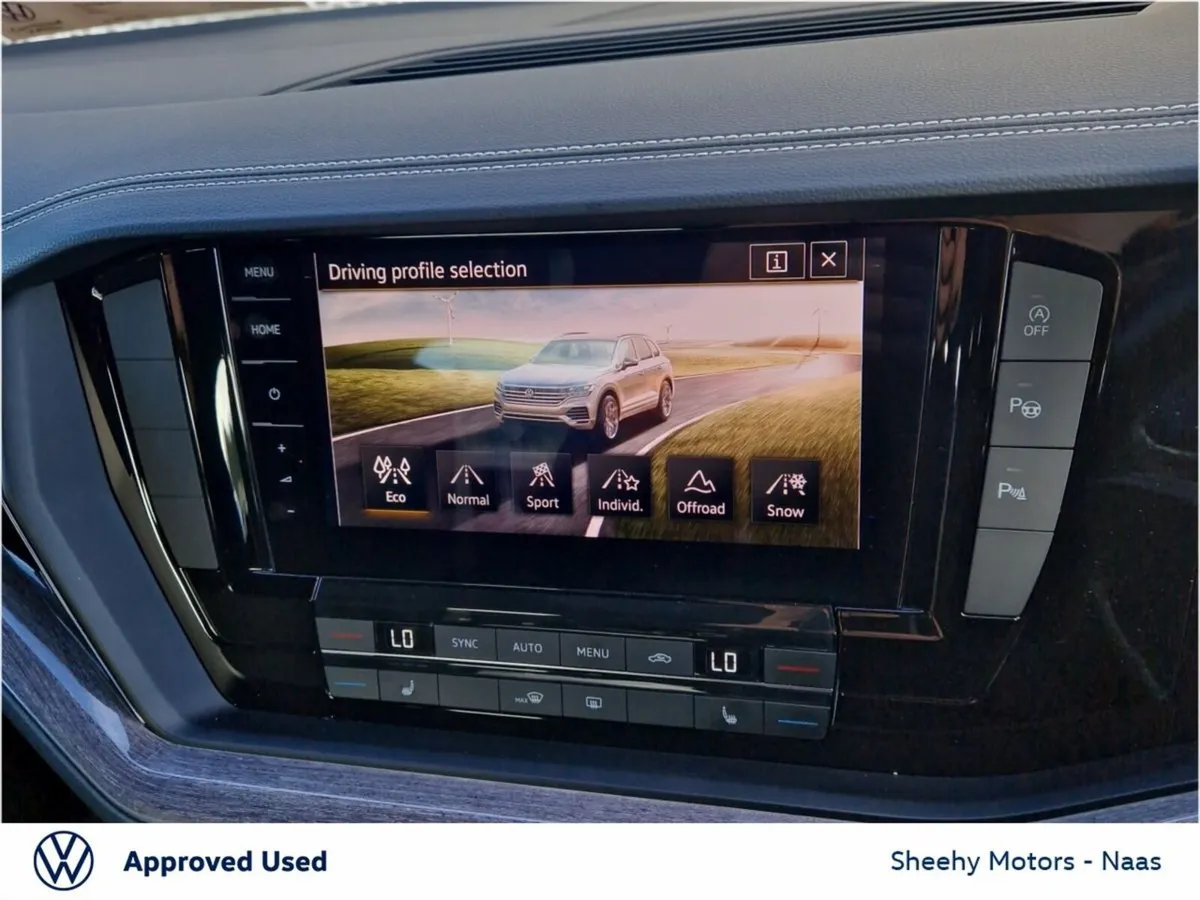 Volkswagen Touareg SUV, Diesel, 2023, Grey