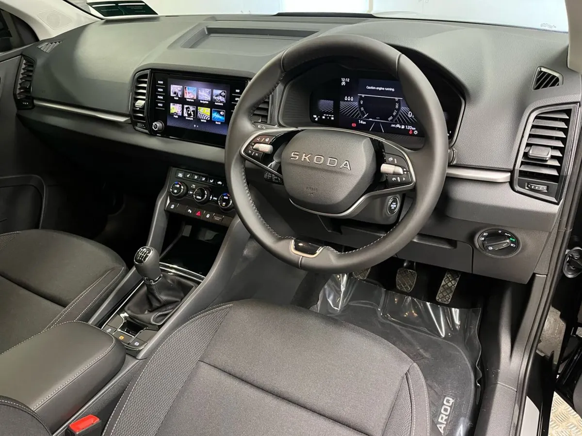 Skoda Karoq SUV, Petrol, 2026, Black