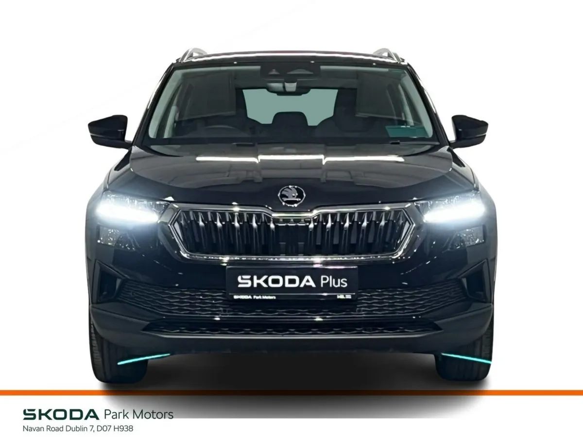 Skoda Karoq SUV, Petrol, 2026, Black