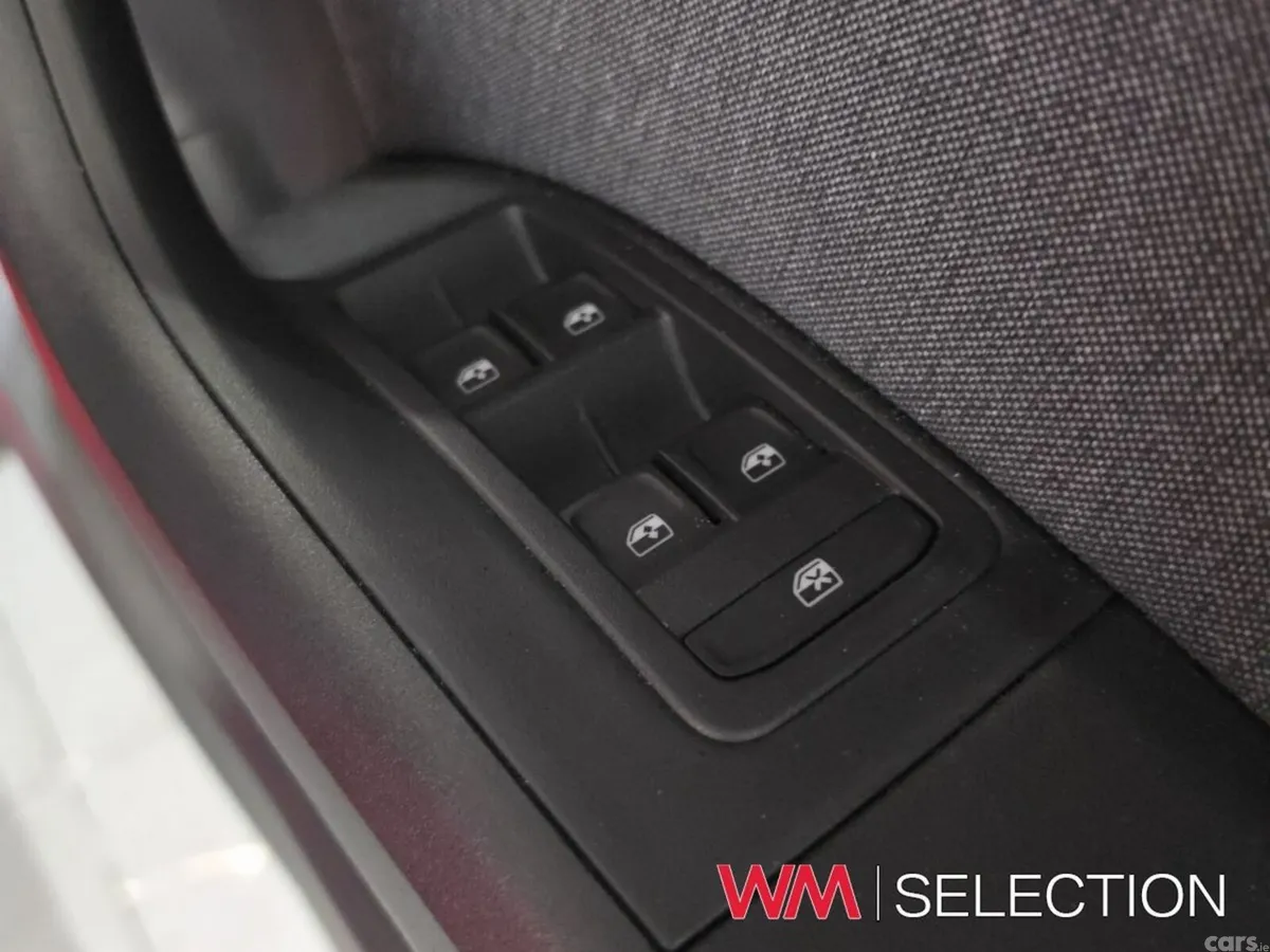SEAT Ateca SUV, Diesel, 2025, Red