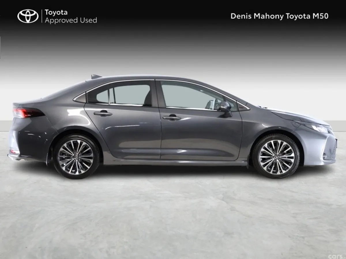 Toyota Corolla Saloon, Petrol Hybrid, 2025, Grey