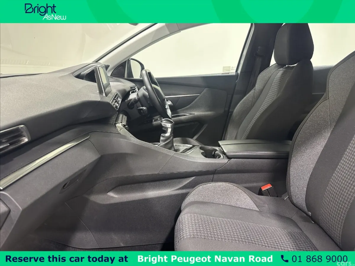 Peugeot 3008 MPV, Diesel, 2021, Grey