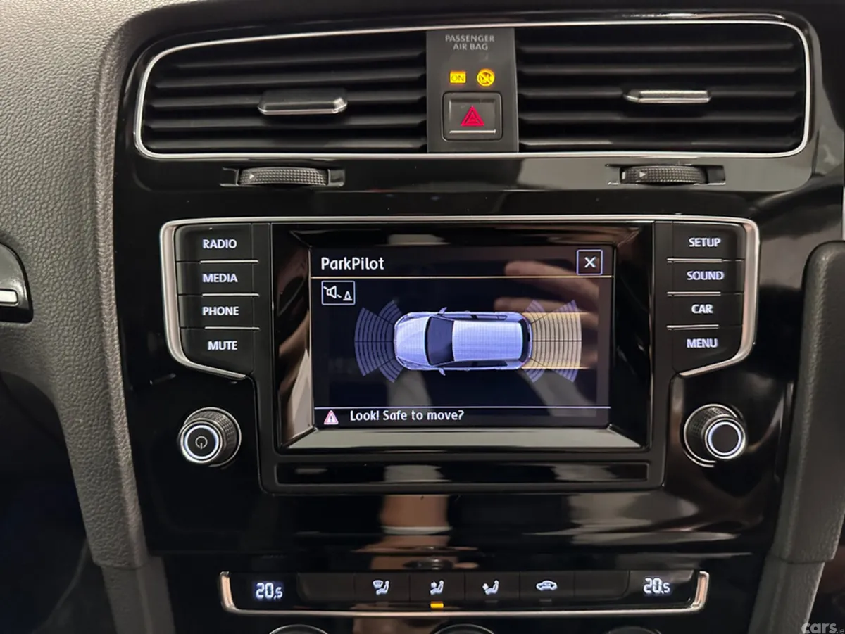 Volkswagen Golf Hatchback, Petrol, 2013, Silver