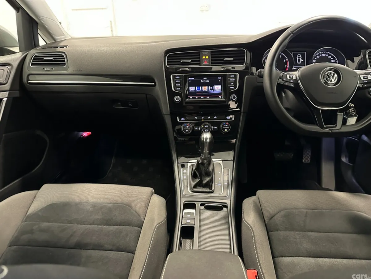 Volkswagen Golf Hatchback, Petrol, 2013, Silver