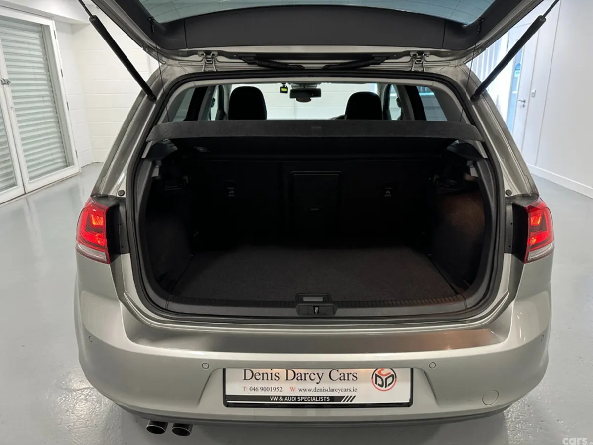 Volkswagen Golf Hatchback, Petrol, 2013, Silver
