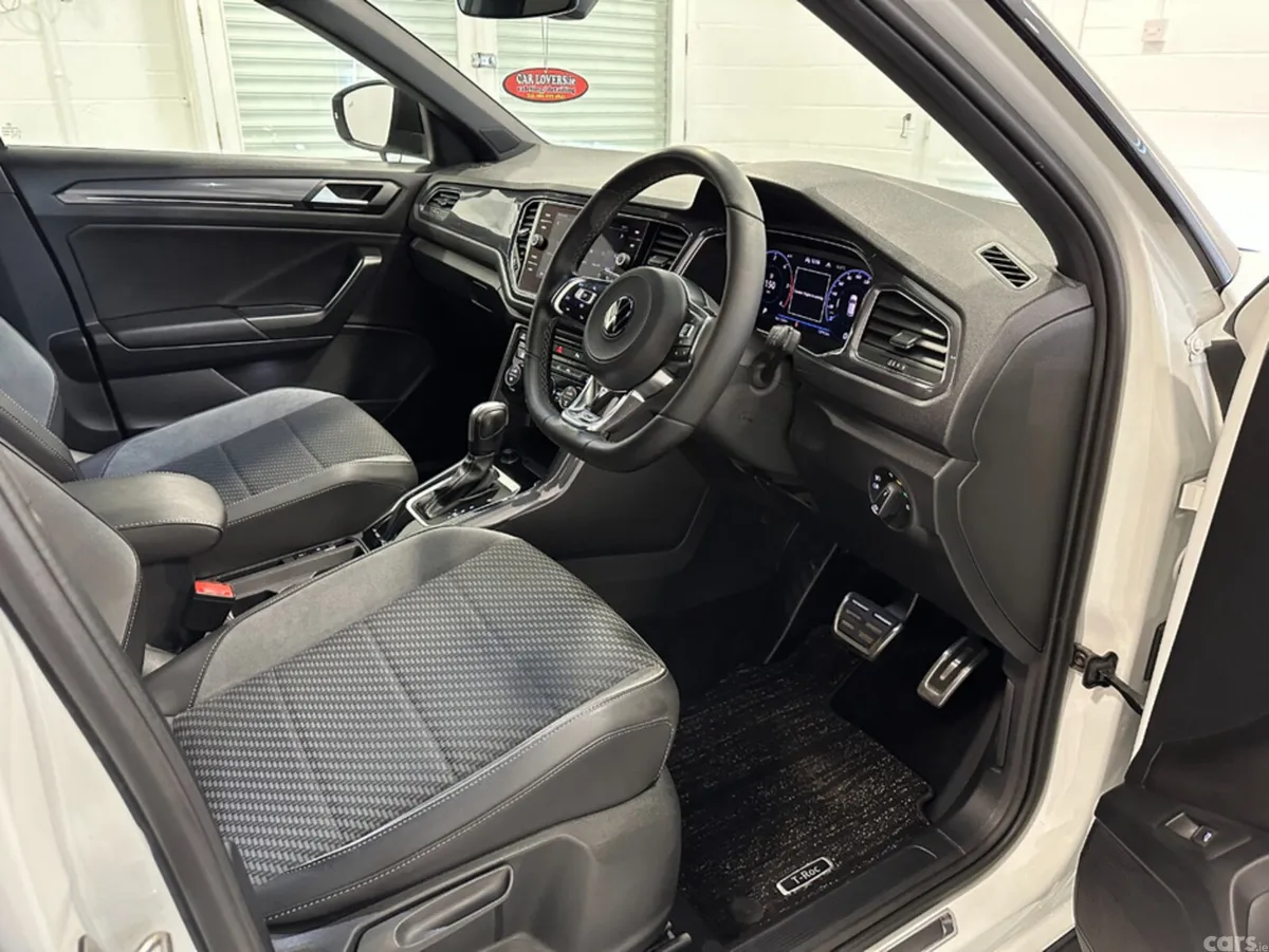 Volkswagen T-Roc SUV, Diesel, 2021, White
