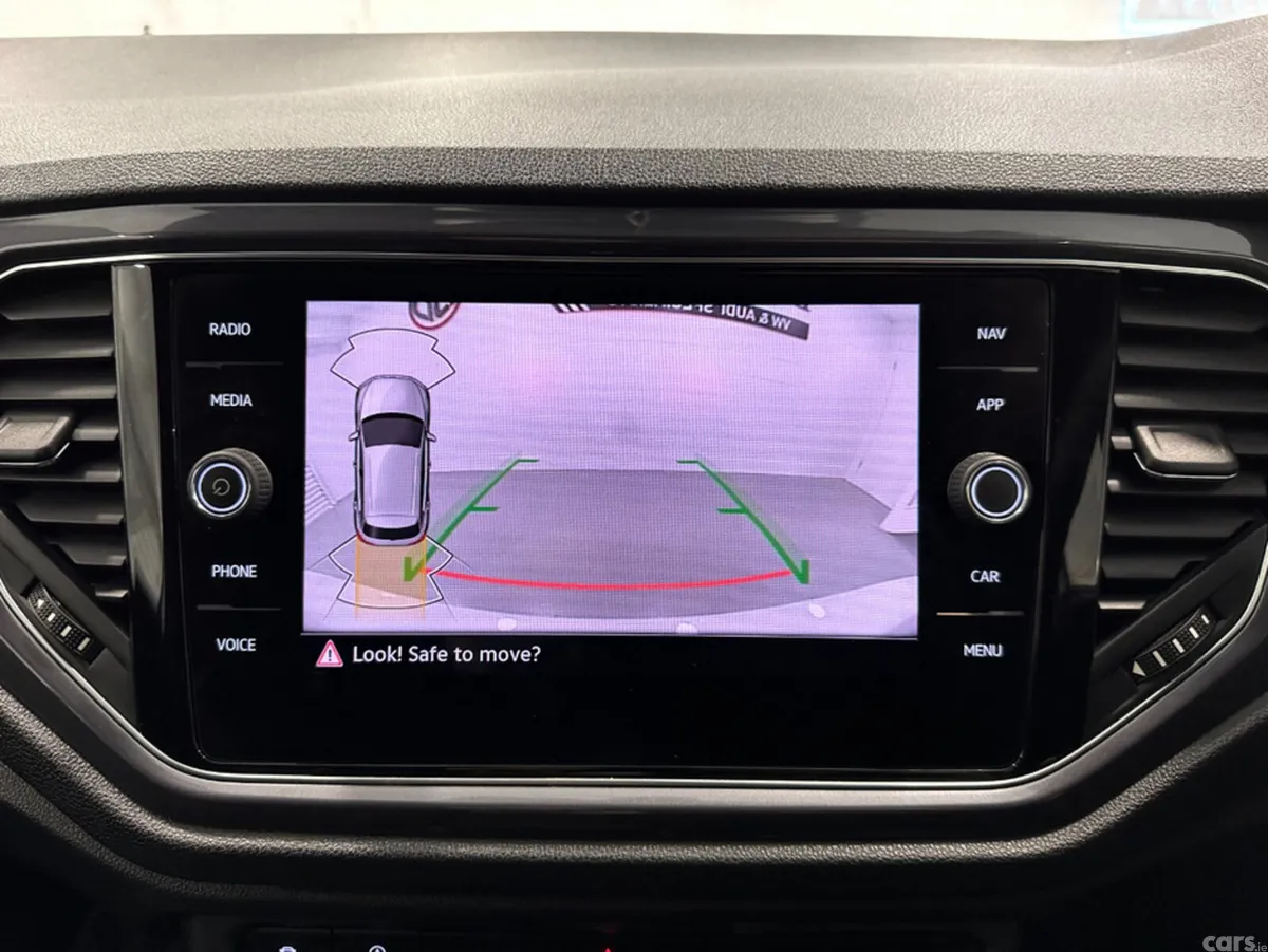 Volkswagen T-Roc SUV, Diesel, 2021, White