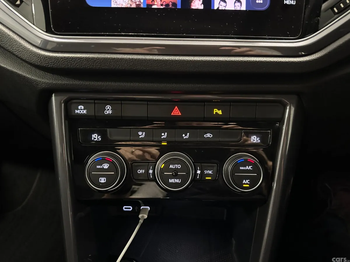 Volkswagen T-Roc Hatchback, Diesel, 2021, White
