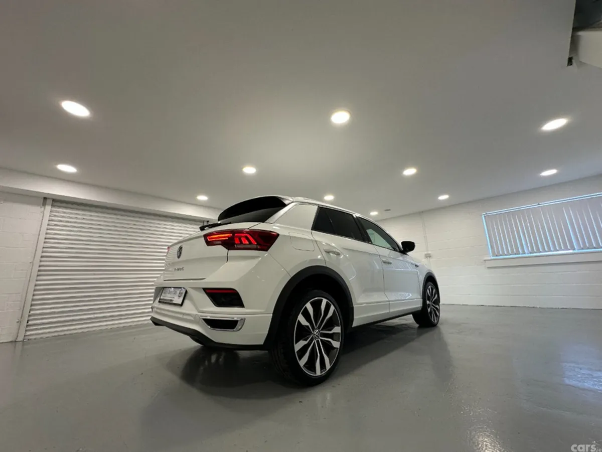 Volkswagen T-Roc Hatchback, Diesel, 2021, White