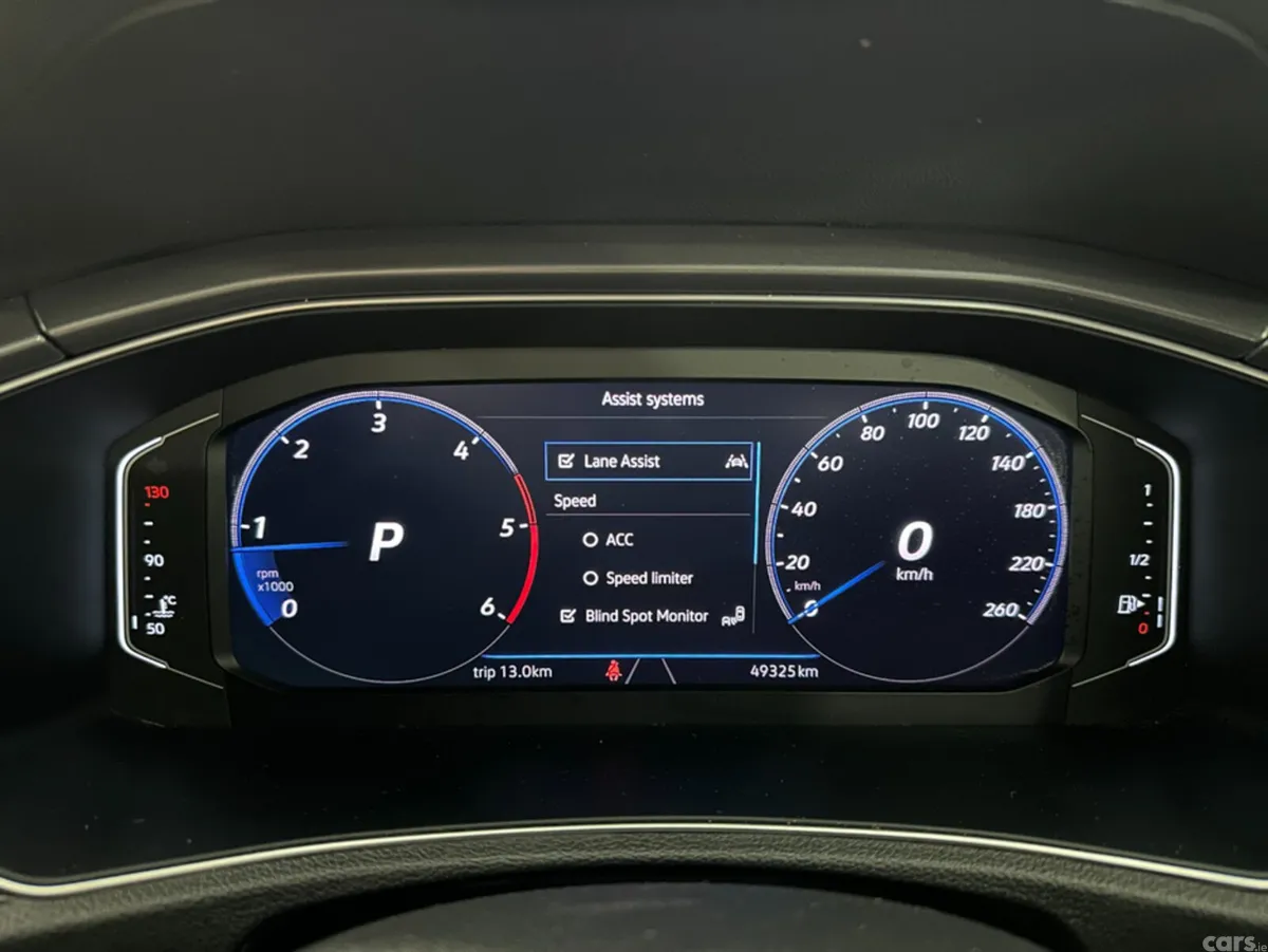 Volkswagen T-Roc Hatchback, Diesel, 2021, White