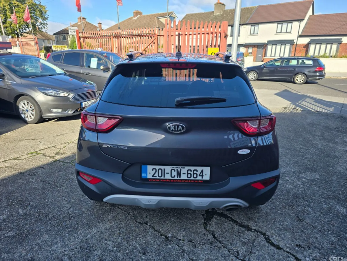 Kia Stonic SUV, Petrol, 2020, Grey