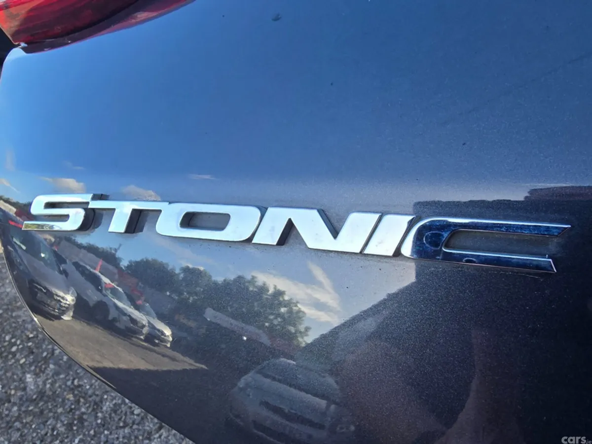 Kia Stonic SUV, Petrol, 2020, Grey