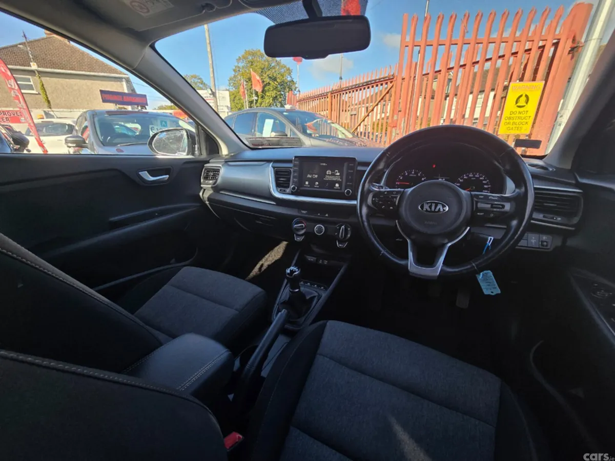 Kia Stonic SUV, Petrol, 2020, Grey