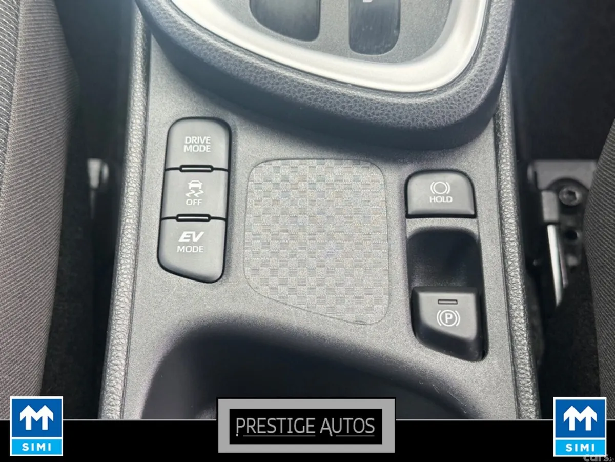 Toyota Yaris Cross SUV, Petrol Hybrid, 2020, Black