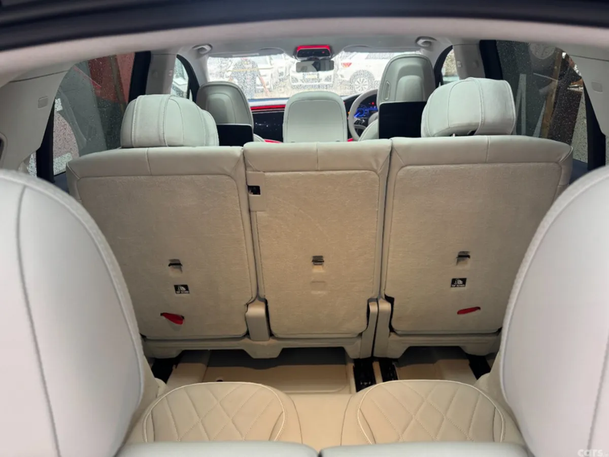 Mercedes-Benz EQS SUV, Electric, 2024, Green