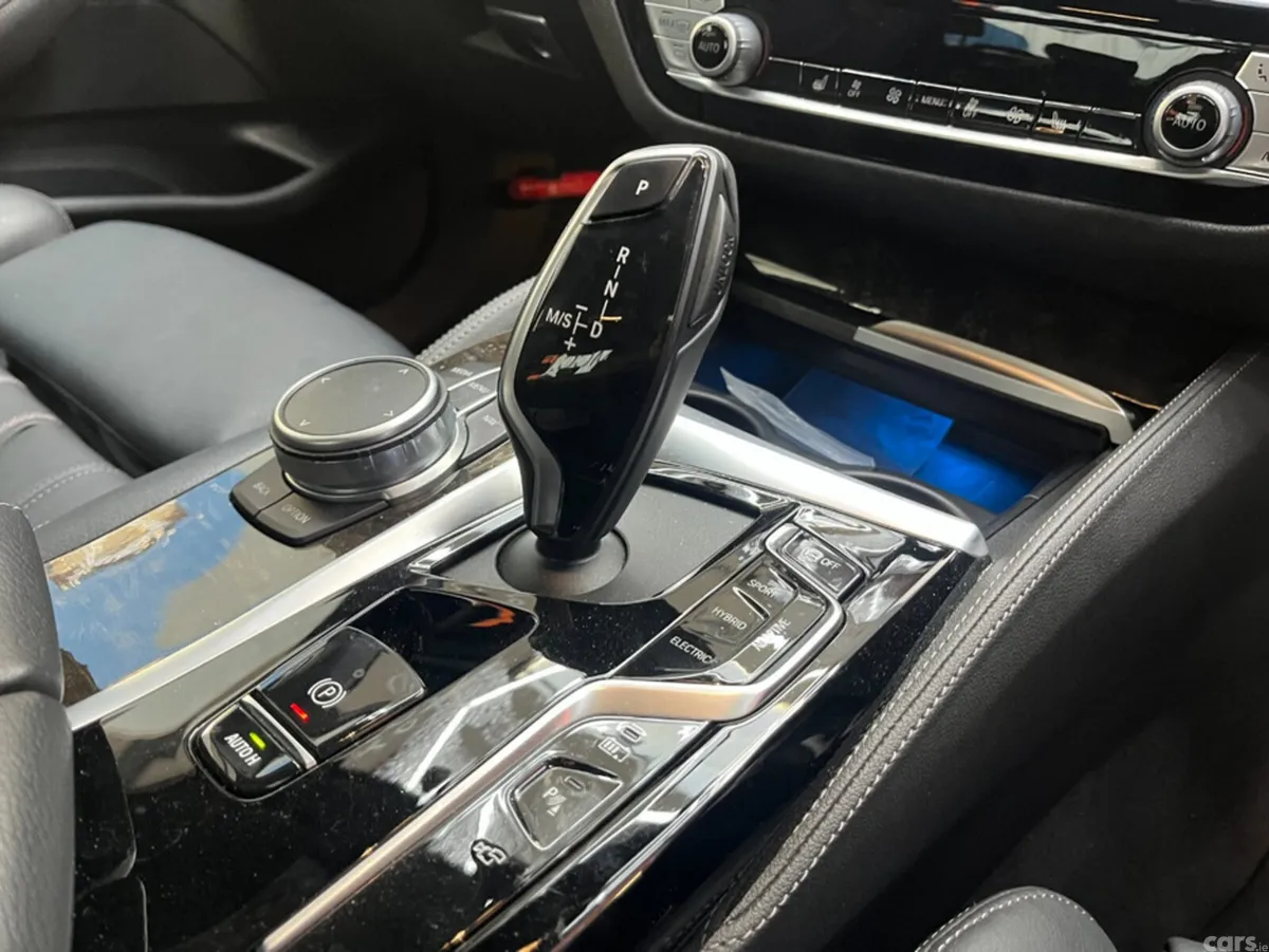 BMW 5-Series Saloon, Unknown, 2021, White
