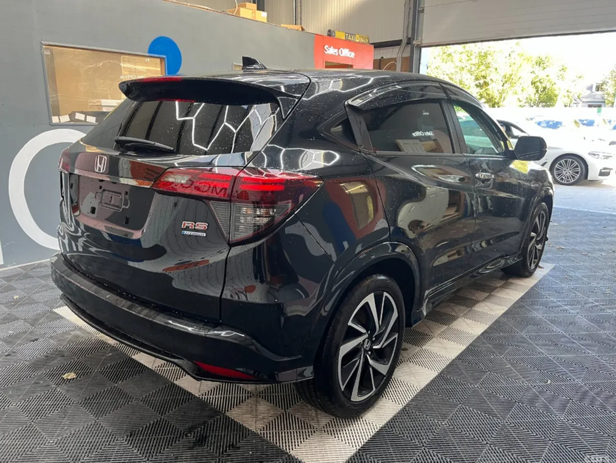 Honda Vezel SUV, Petrol, 2021, Black