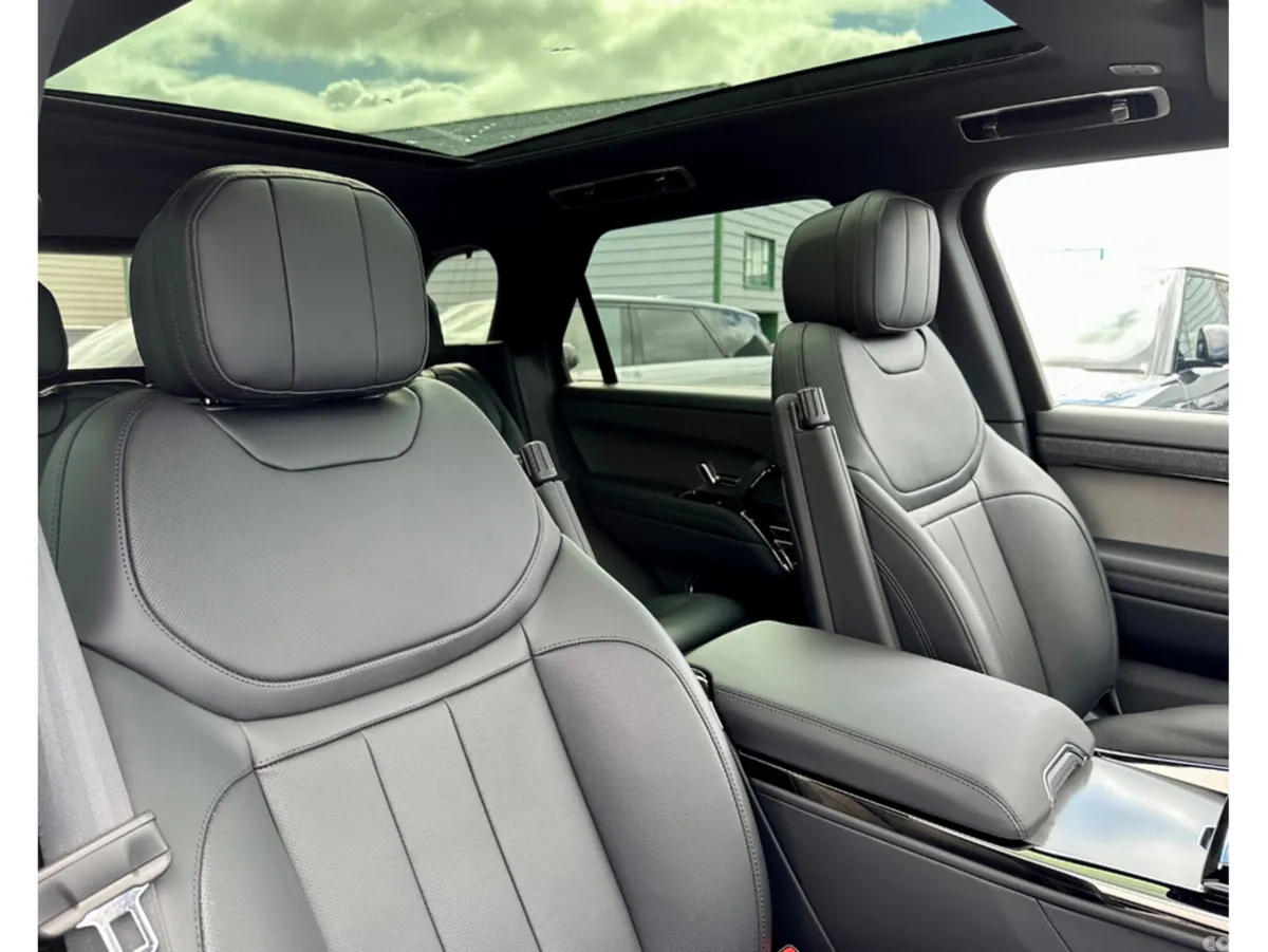 Land Rover Range Rover Sport Estate, Petrol Hybrid, 2026, Black