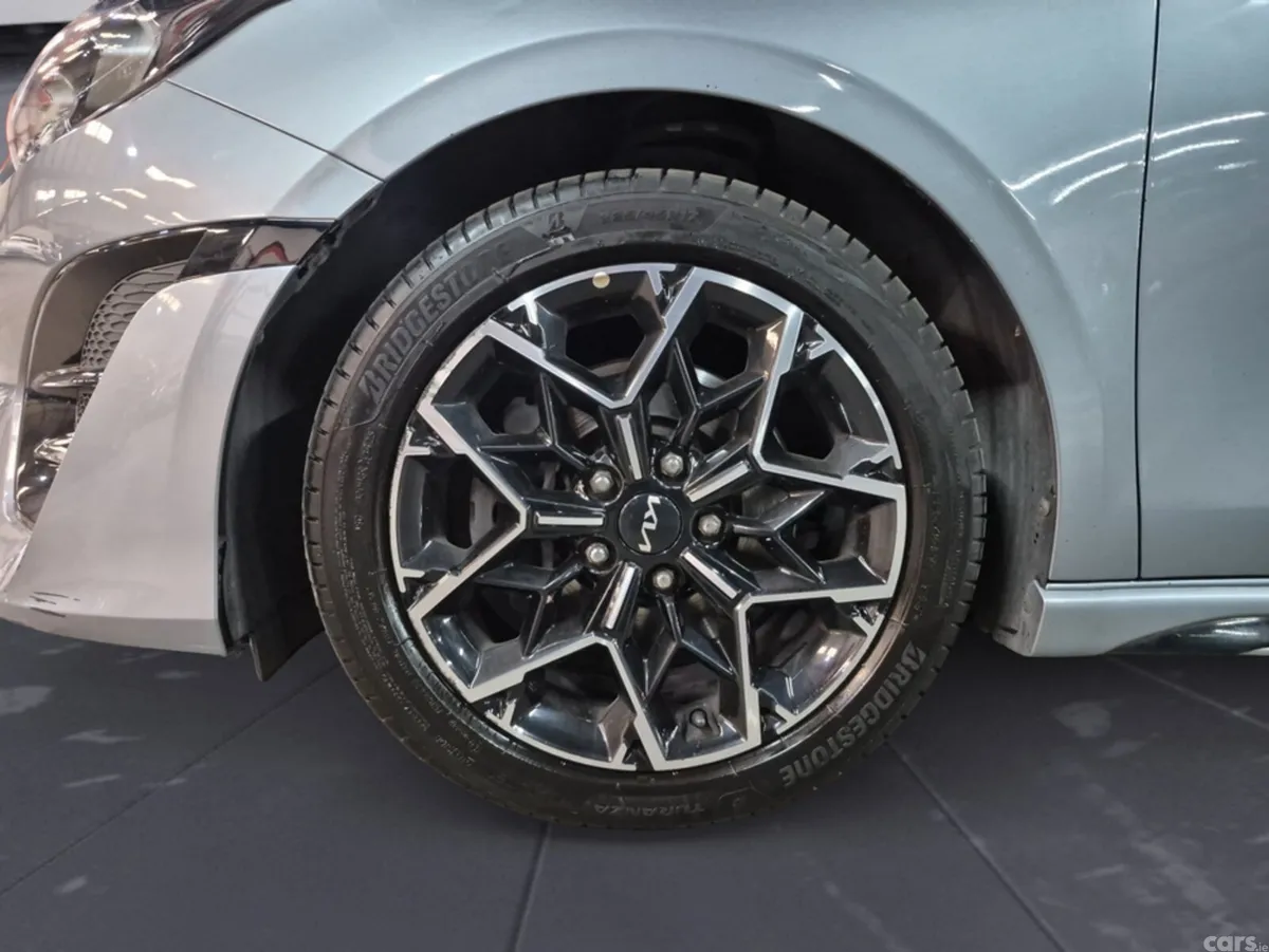Kia Ceed Hatchback, Diesel, 2023, Grey