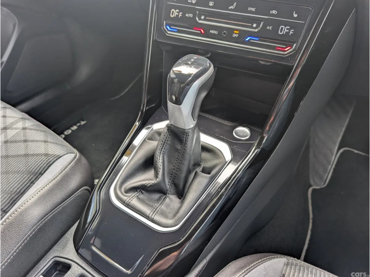 Volkswagen T-Roc SUV, Diesel, 2023, Grey