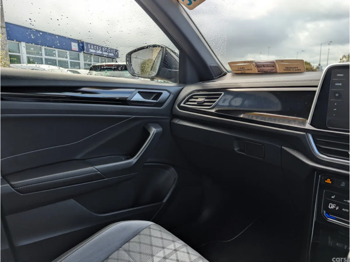 Volkswagen T-Roc SUV, Diesel, 2023, Grey