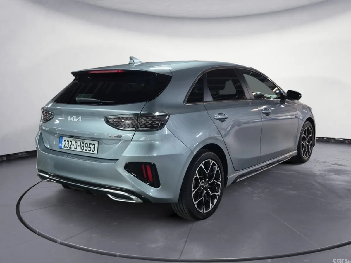 Kia Ceed Hatchback, Diesel, 2023, Grey