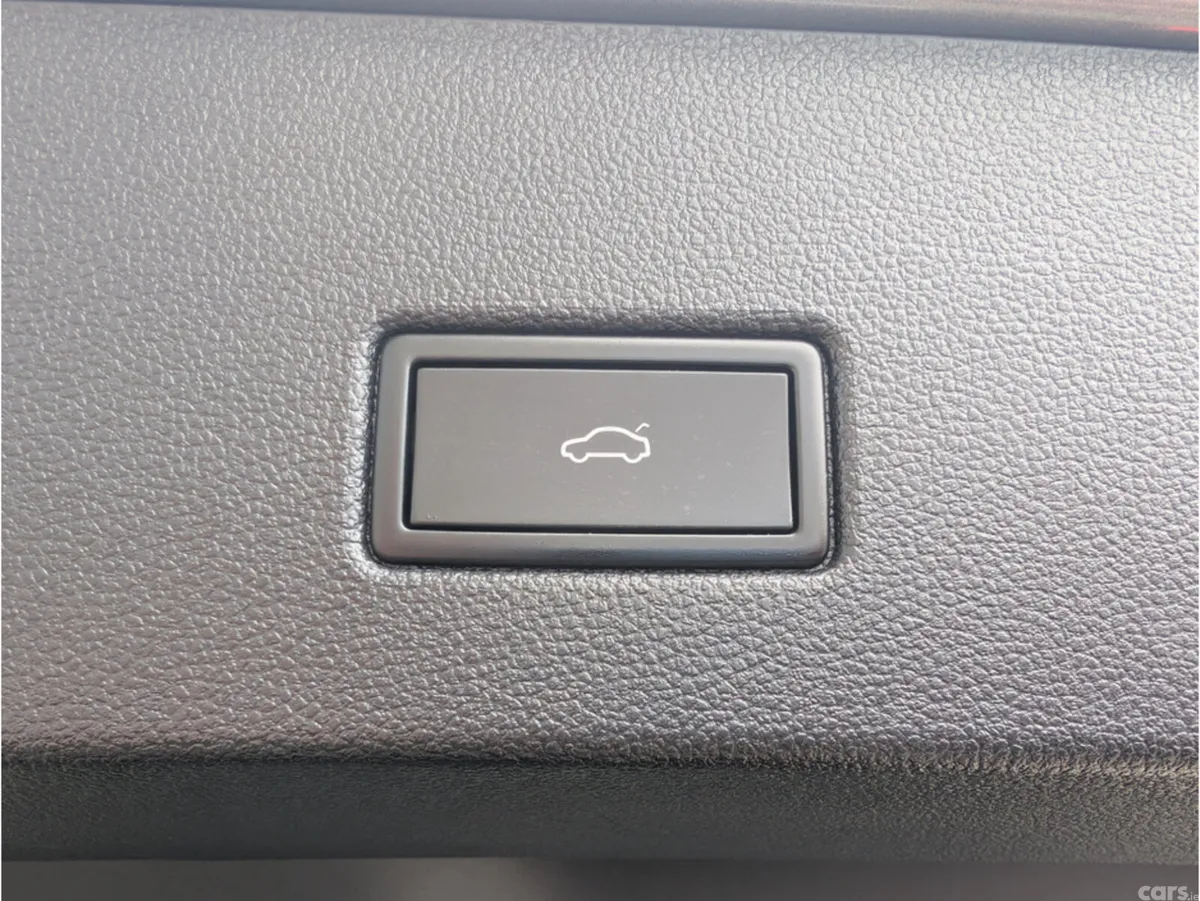Volkswagen T-Roc SUV, Diesel, 2023, Grey