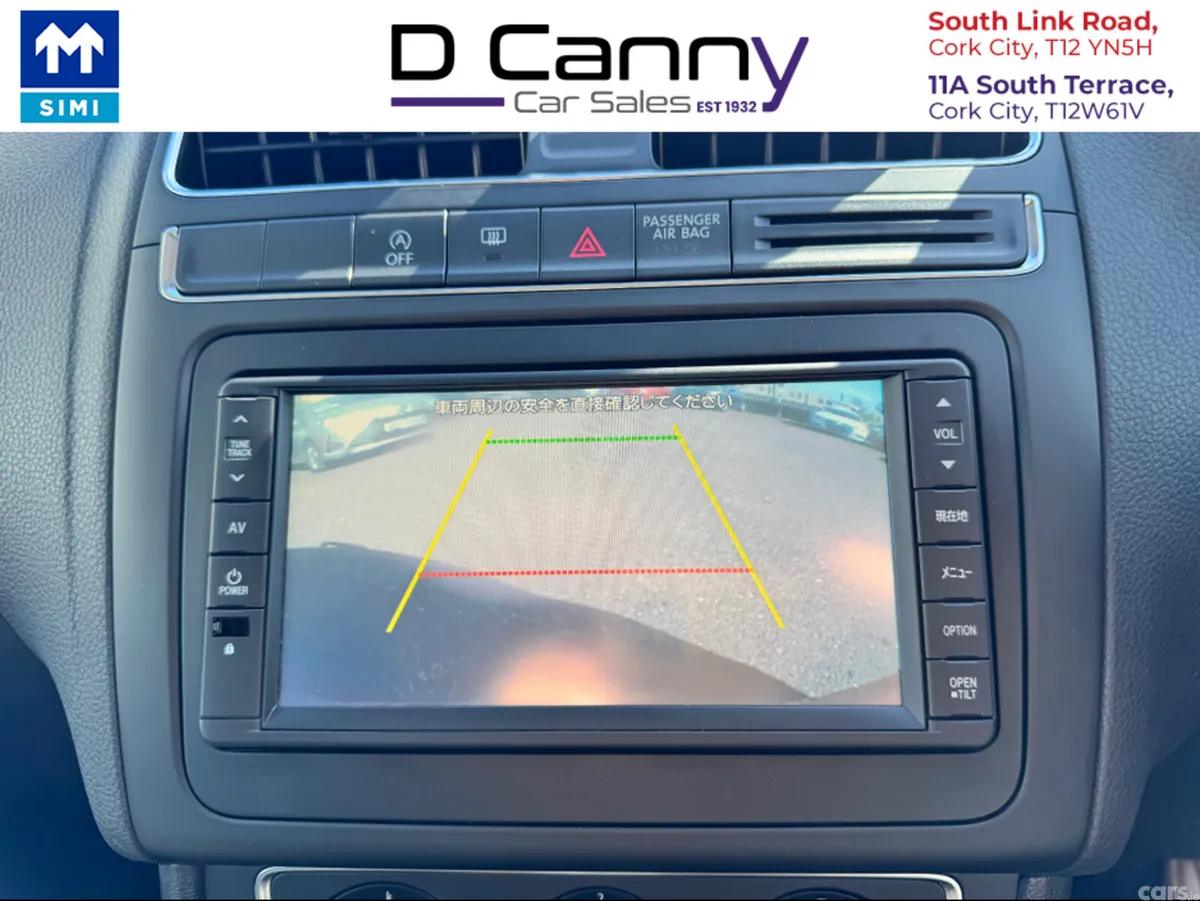 Volkswagen Polo Hatchback, Petrol, 2014, Red