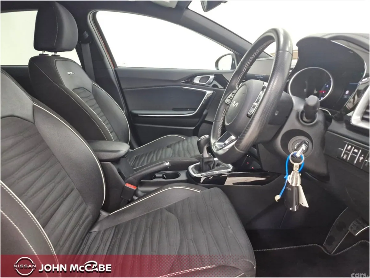 Kia Ceed Hatchback, Petrol, 2024, Orange